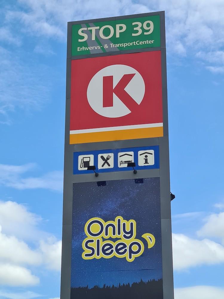 מלון סלאגלסה Onlysleep Trafikcenter מראה חיצוני תמונה